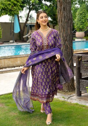 Royal Purple Traditional Printed Lawn Suit – 3 Piece Unstitched