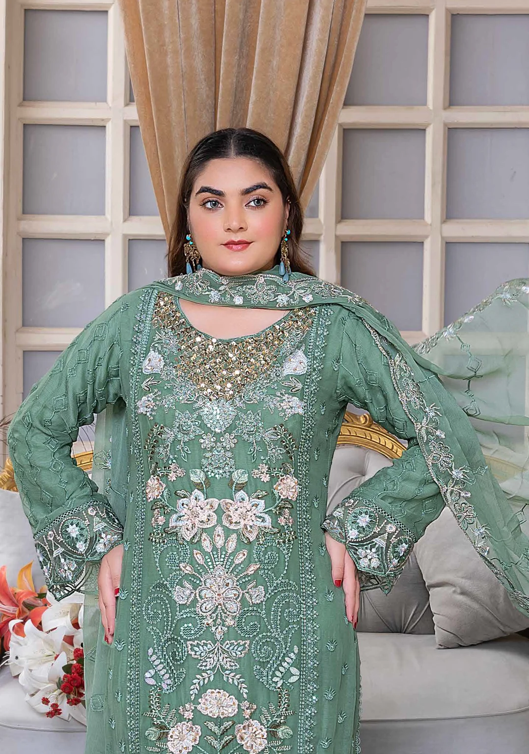 Green Embroidered Chiffon 3-Piece Suit – Luxury Formal Collection - Image 4