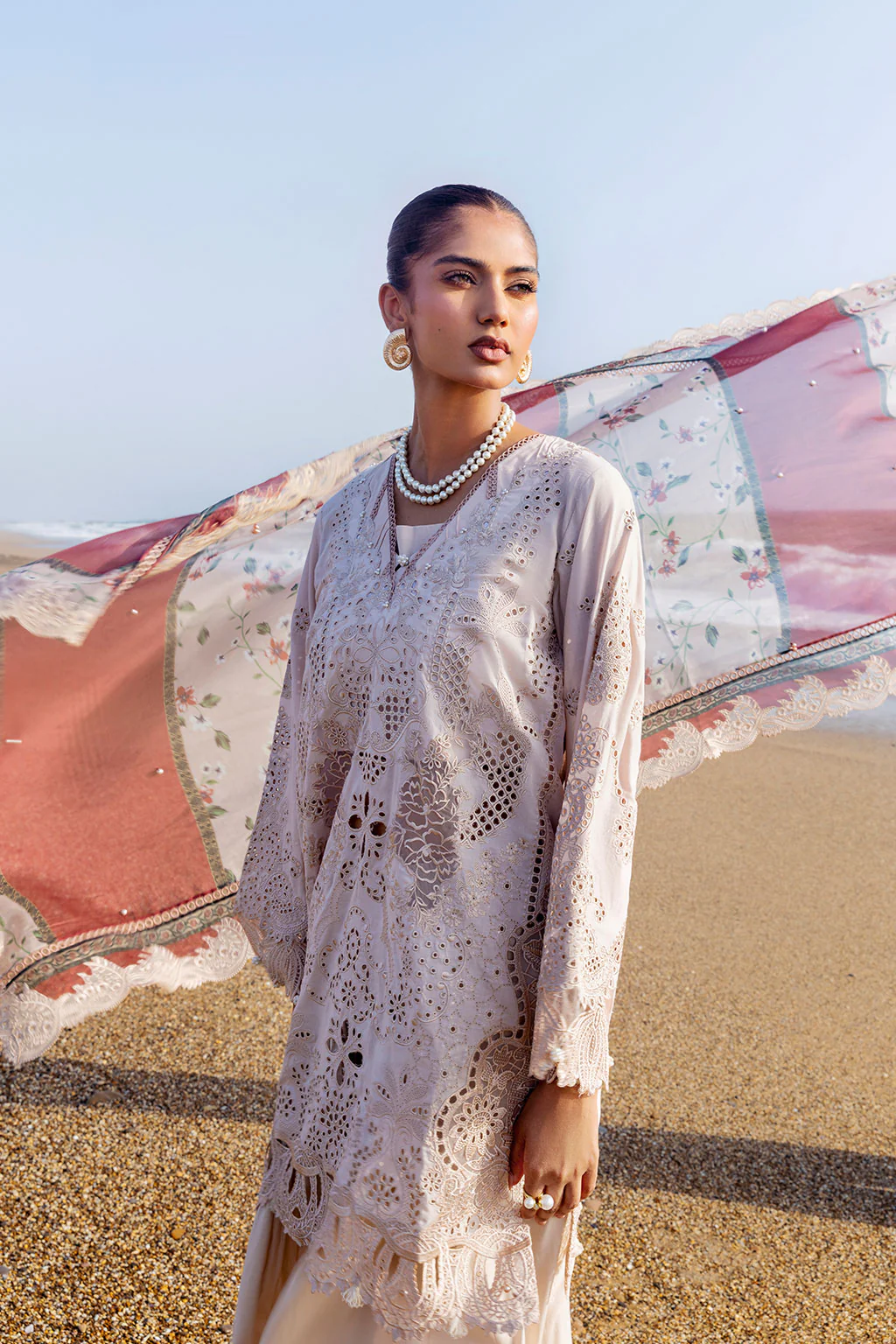 Afsanah-lost-in-waves-prm-lawn-a-206 - Image 4