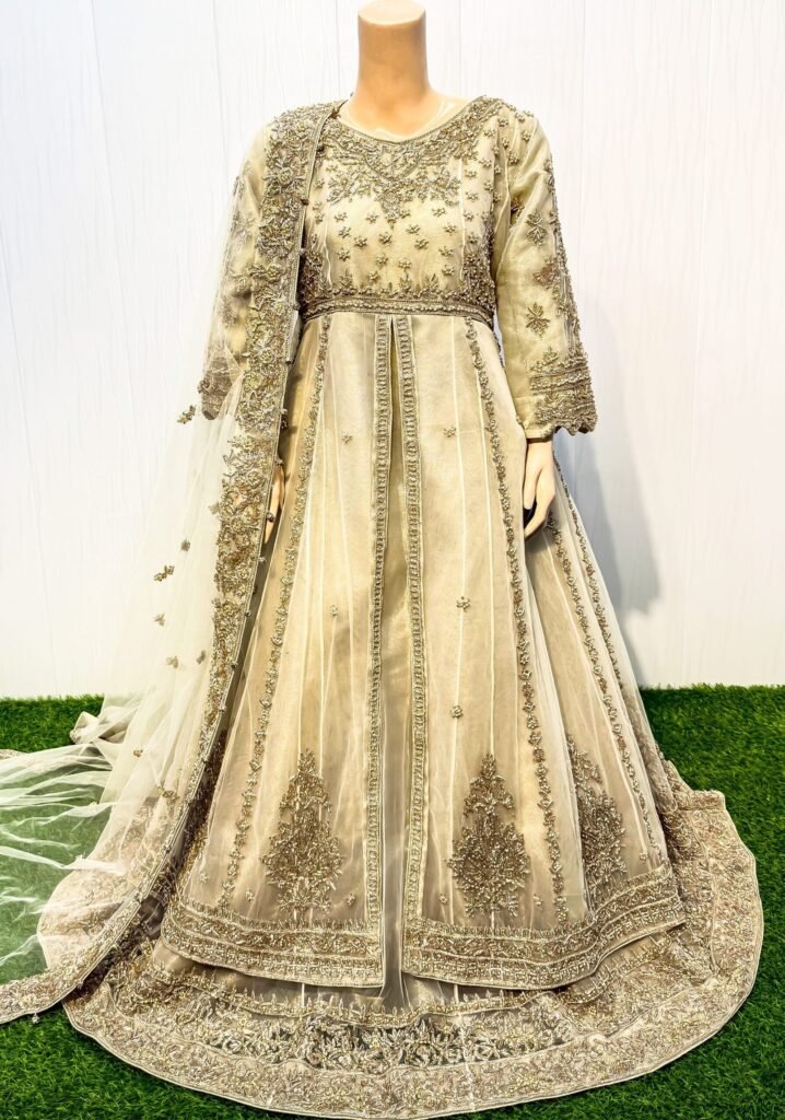 Zariné – The Golden Majesty