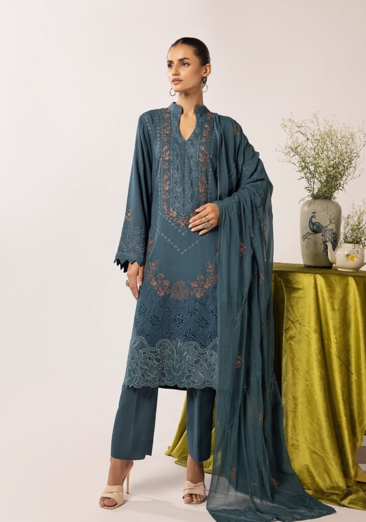 Luxury Plum Purple Embroidered Formal Dress – 3 Piece