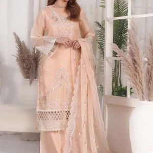 Model wearing Afreen peach sheesha silk 3 piece suit by AL Hassan Lehnga House