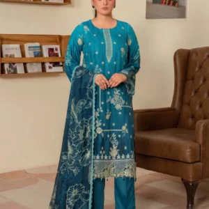 Woman wearing Aroosa Teal viscose sequence embroidered 3-piece suit