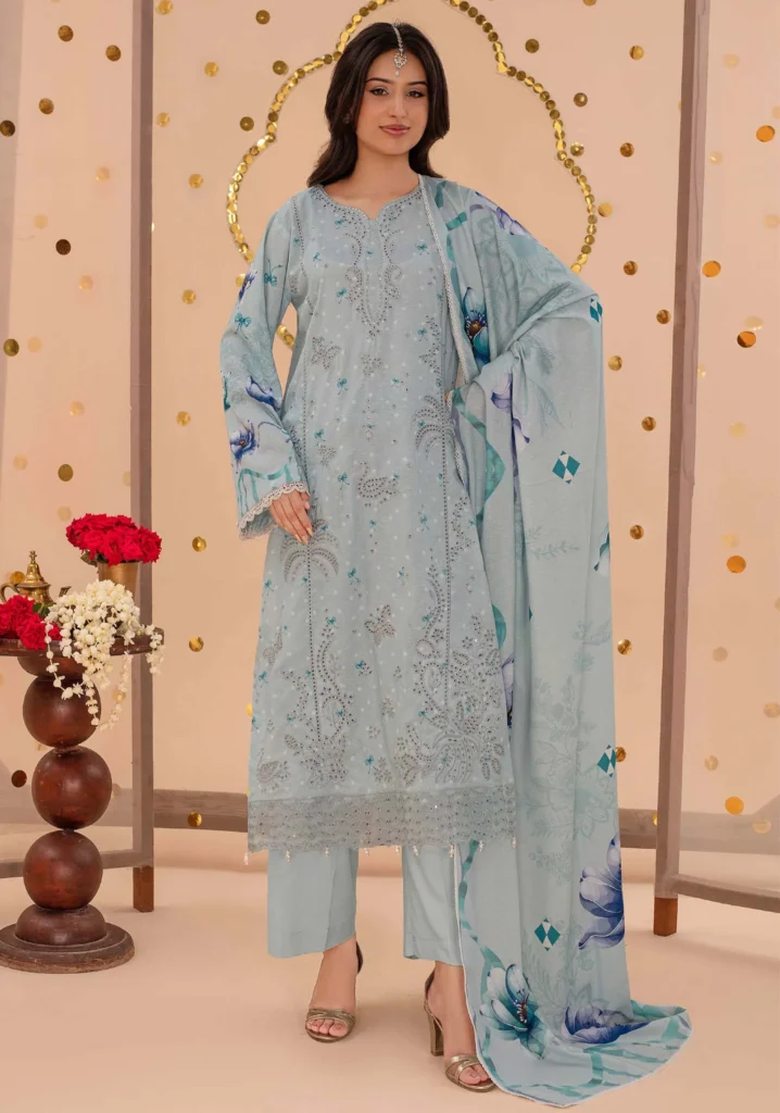 Astra Mint Karandi 3pc Embroidered Suit | ZARA MEER