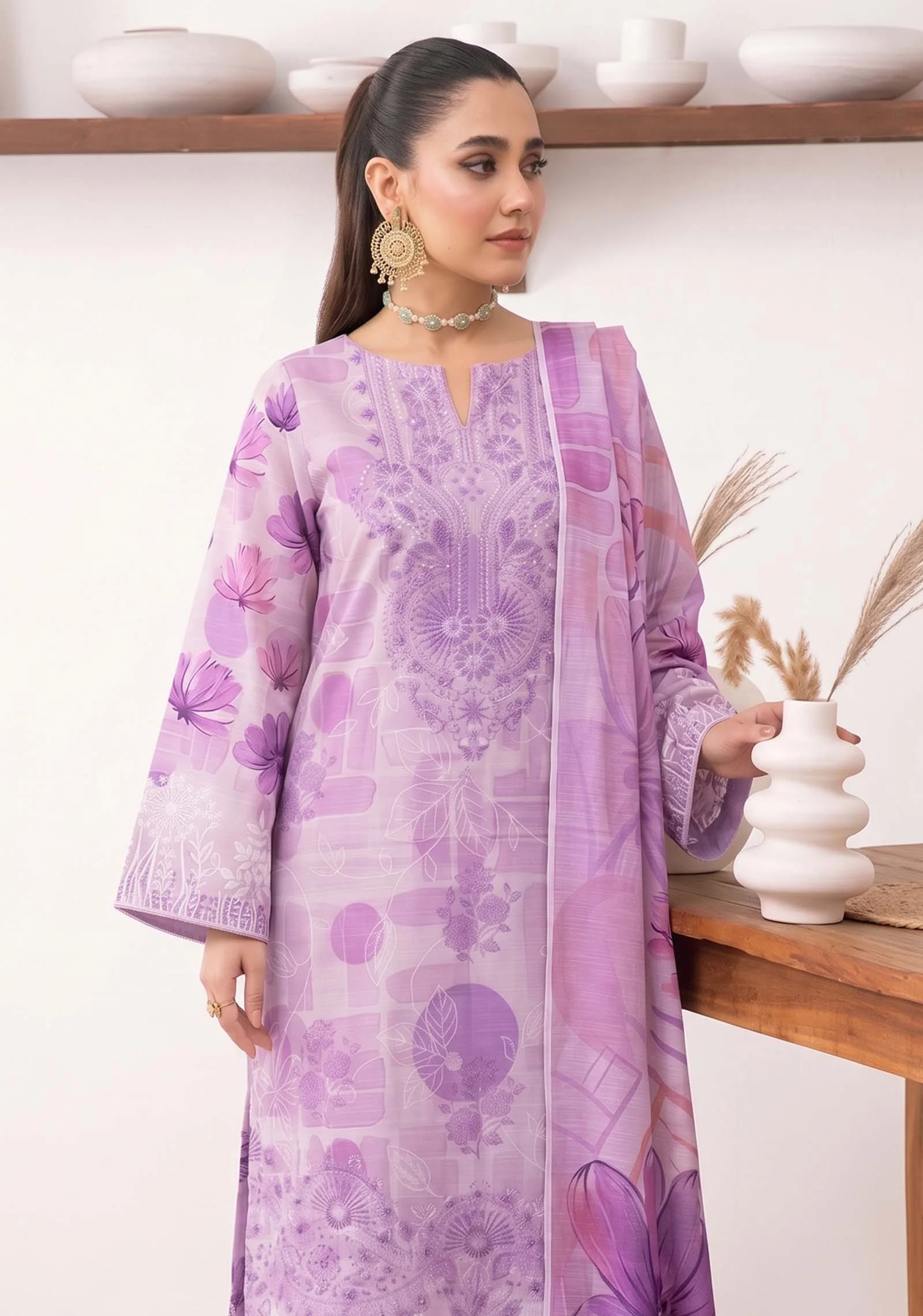 Side profile of model in Zehra Lavender staple slub outfit by AL Hassan Lehnga House
